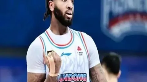 NBA近21中15.活塞VS雷霆怎么说？